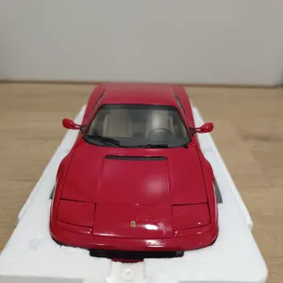 Maqueta Ferrari Testarossa 1:18 Kyosho