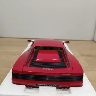 Maqueta Ferrari Testarossa 1:18 Kyosho