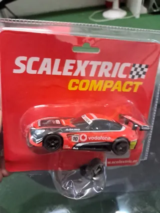 Scalextric Compact Mercedes AMG GT3 Vodafone