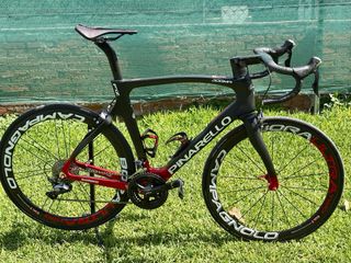 Pinarello Dogma F12 Carbono