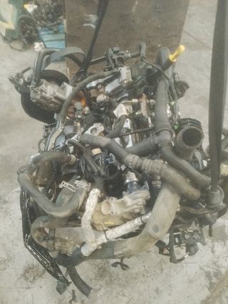 Bloque Motor y Culata Ford Transit Custom