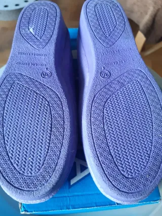 Zapatillas de casa moradas