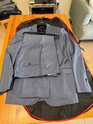 Traje Azul Carolina Herrera