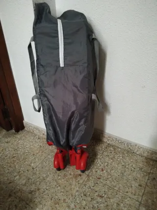 Cuna-parque de viaje plegable