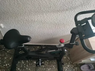 Bicicleta Estática Negra