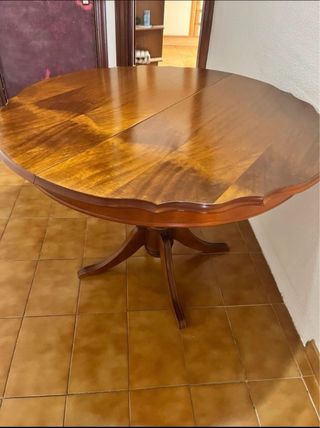 Mesa extensible de madera