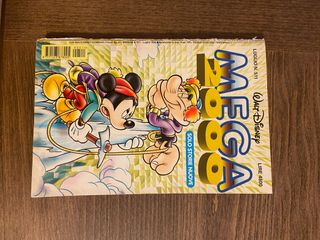 Raccolta Topolino Mega 2000, costa rovinata.