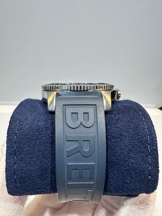 Breitling Superocean A17367 Reloj Azul y Plateado