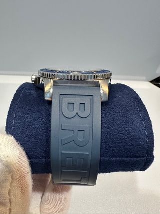 Breitling Superocean A17367 Reloj Azul y Plateado