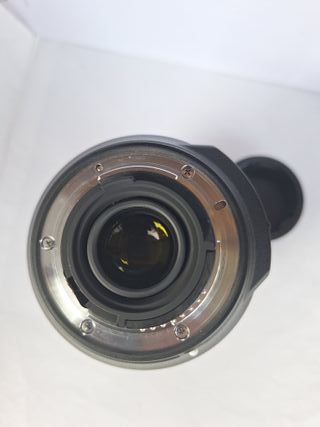 Objetivo Nikon 18-300mm VR DX