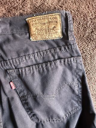 Pantalón recto Levi's Original Marrón