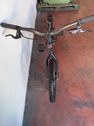 Bicicleta Monty Trial Negra