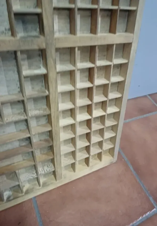 CAJÓN CHIVALETE ANTIGUO