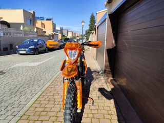 KTM 300 TPI 2020 modelo Six days.