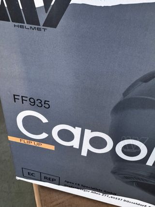 Casco Moto MT Caponord Talla L (59-60) / F1