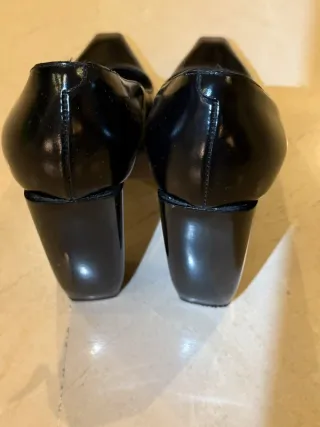 Zapatos de tacón Loewe negros