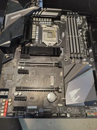 Placa Base Gigabyte Z390 Aorus Elite