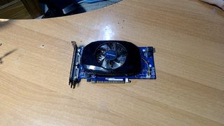 GIGABYTE Nvidia GTS 450 1GB DDR5