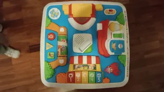 Mesa de juego infantil