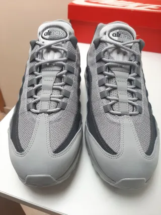 NIKE AIR MAX 95 - SMOKE GREY - 45