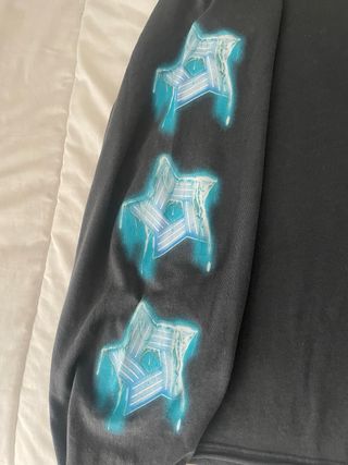 Camiseta Stranger Things Pull&Bear Negra