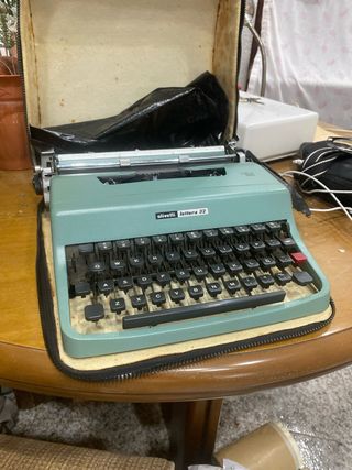 Olivetti Lettera 32 Máquina Escribir