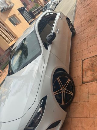 Mercedes-Benz Clase A 2021