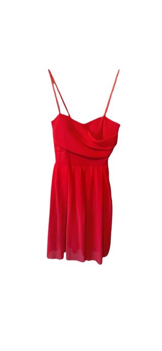 Vestido rojo con tirantes