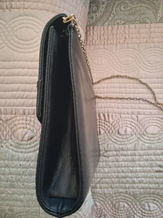 Bolso cartera piel cadena