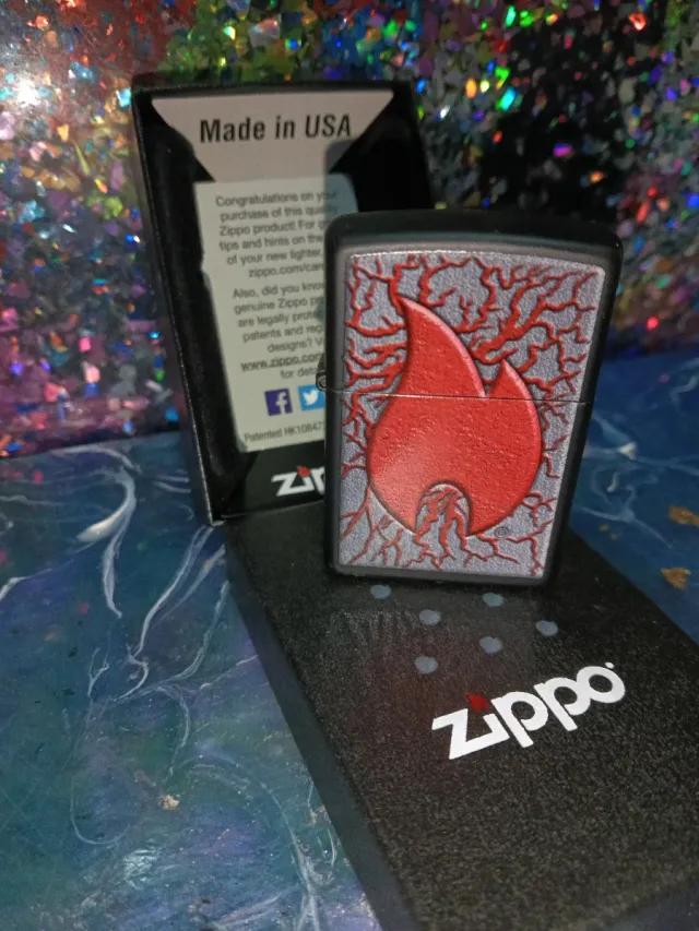 Promo Zippo on Fire Nuovo con Logo