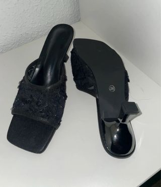 Sandalias Tacón Encaje Negro