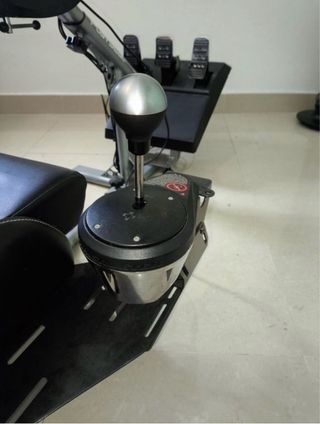 Volante Thrustmaster T300 + Playseat + Palanca