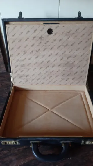 Maletín ejecutivo piel negro