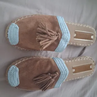 Mules Marrones y Azules