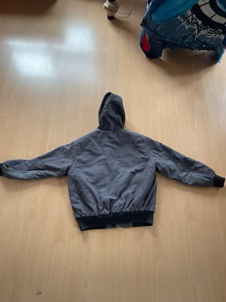 Chaqueta Carhartt Reworked Gris