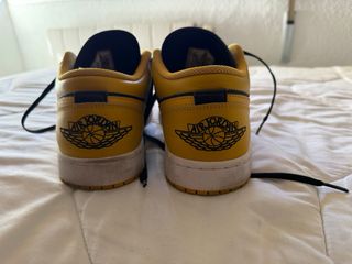 Zapatillas Air Jordan 1 Low Negras y Amarillas T43