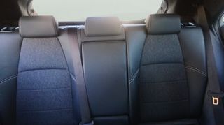 Toyota Corolla 1.8 125H Style E-CVT 90 kW (122 CV)