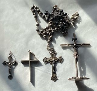 Lote plata y plateados objetos religiosos