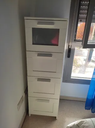 Cómoda 4 cajones Ikea Brimnes blanca