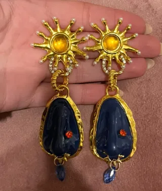 Orecchini pendenti design unico