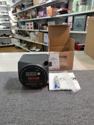 Aislador Batería Dual VEVOR 12V 140A