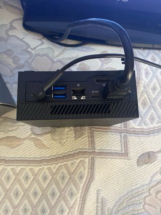 Mini PC Asus PN61 i5-8265U 250gb y 512 gb ssd