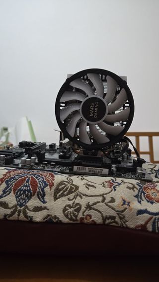 Placa Base Gigabyte B450M + Ryzen 5 1600X