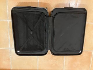 Pareja Maletas Samsonite Negra y gris