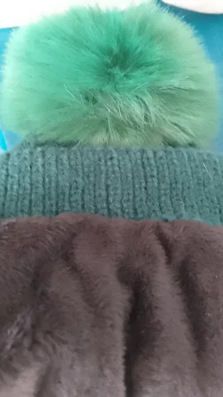 Gorro invierno verde botella