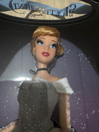 Disney Cinderella  Edición Limitada 75 aniversario