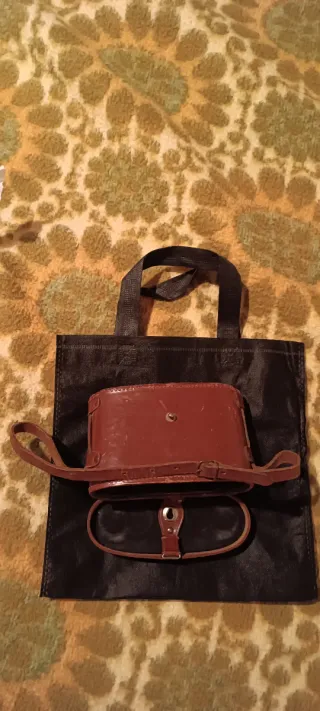 Funda de cuero para cámara antigua