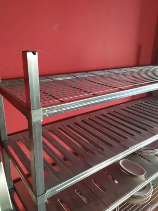 Estantería de hierro para cocina