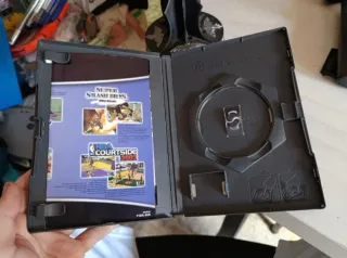 Scatola originale di Luigi's Mansion per Nintendo GameCube
