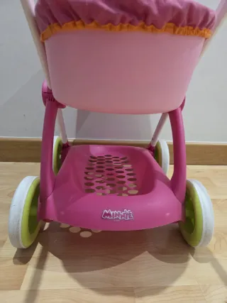 Carrito de muñecas rosa lunares
